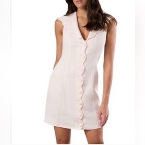 NWT Rachel Parcell scallop button Dress